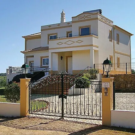 Holiday home Stunning In With Wifi, Private Swimming Pool And Outdoor Swimming Pool *